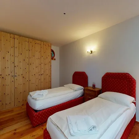 Apartment Sur Puoz 1a Samedan